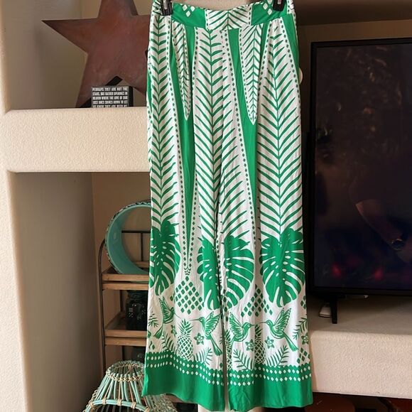 NWT Coord Set Sunburst Kiss White/Green Wide Pants Tropical Palm Print SET - Picture 8 of 8